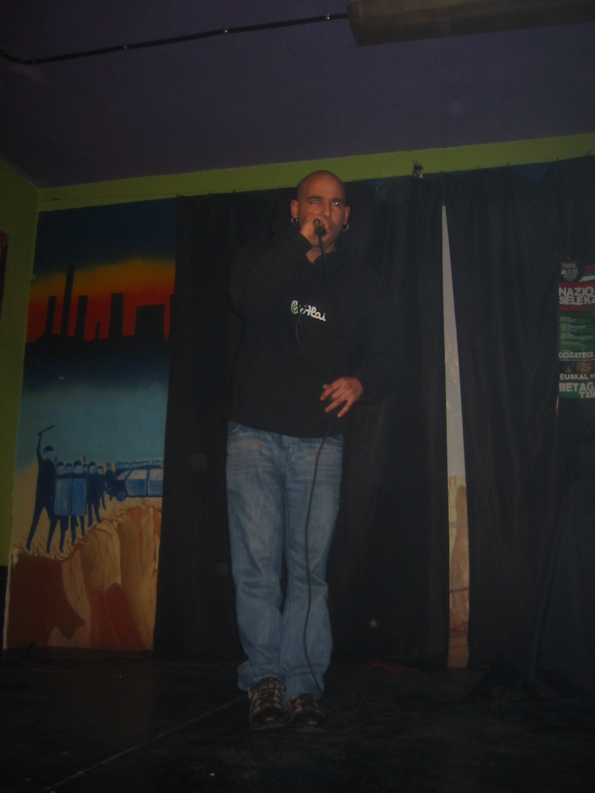 lemoako gaztetxean 024.jpg